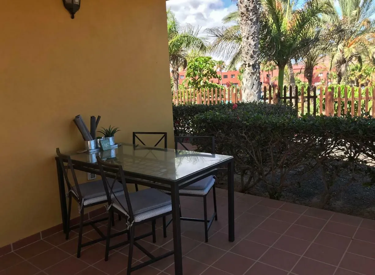 My Pretty Home - Lovely And Spacious Surrounded By Tropical Gardens - Private Covered And Uncovered Terrace - Pool - Parking - Free Fibre Optic Internet Corralejo Spanje